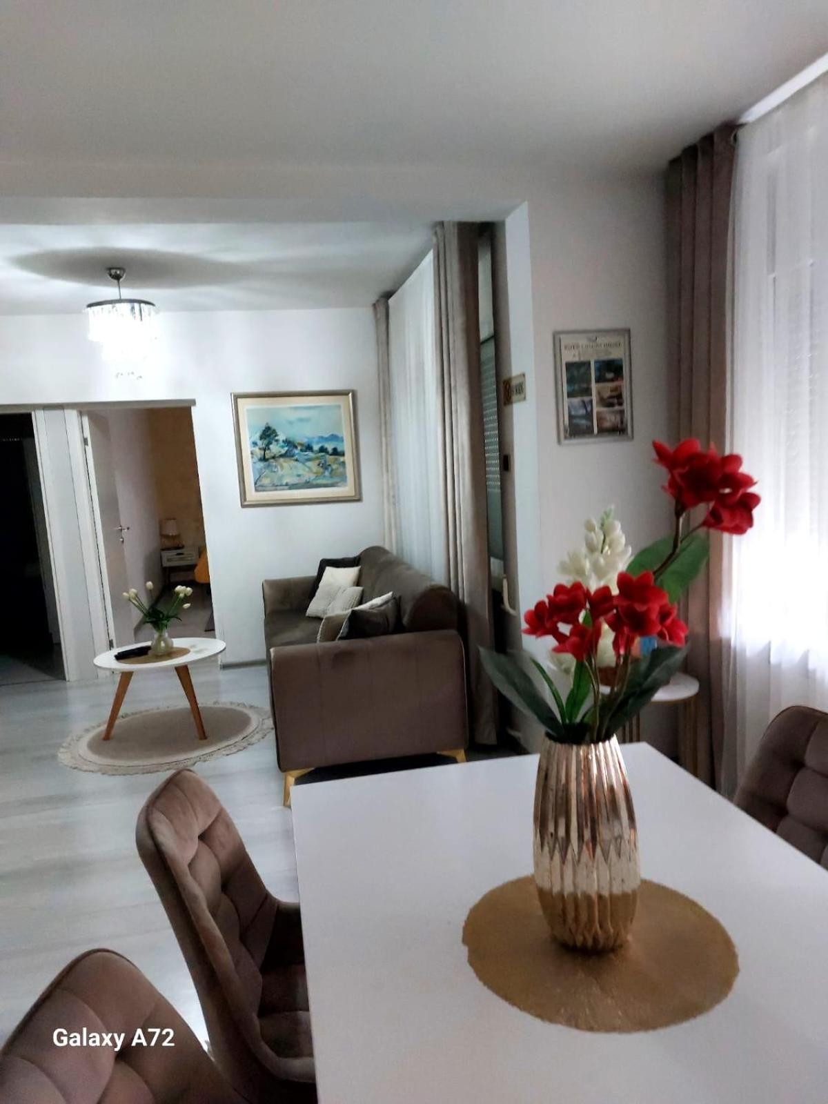 Apartman River Una Bihać Exteriör bild